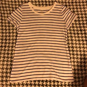 MOSSIMO WHITE SHIRT WITH BLACK STRIPES